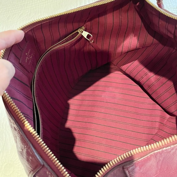 Authentic Loius Vuitton Lumineuse  Empriente Leather in Aurore color. - Picture 14 of 16